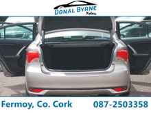 2014 Toyota Avensis 2L Diesel For Sale Images