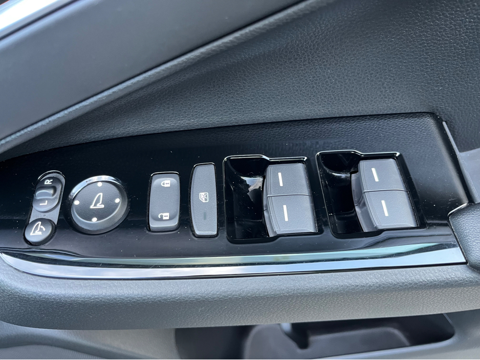 2021 Honda Vezel 1.5L Petrol Hybrid For Sale Images
