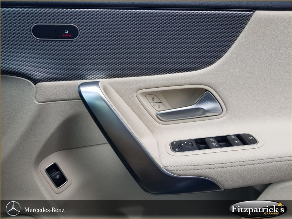 Mercedes-Benz CLA Class CLA180d Coup A/T Progressive — thumbnail 11