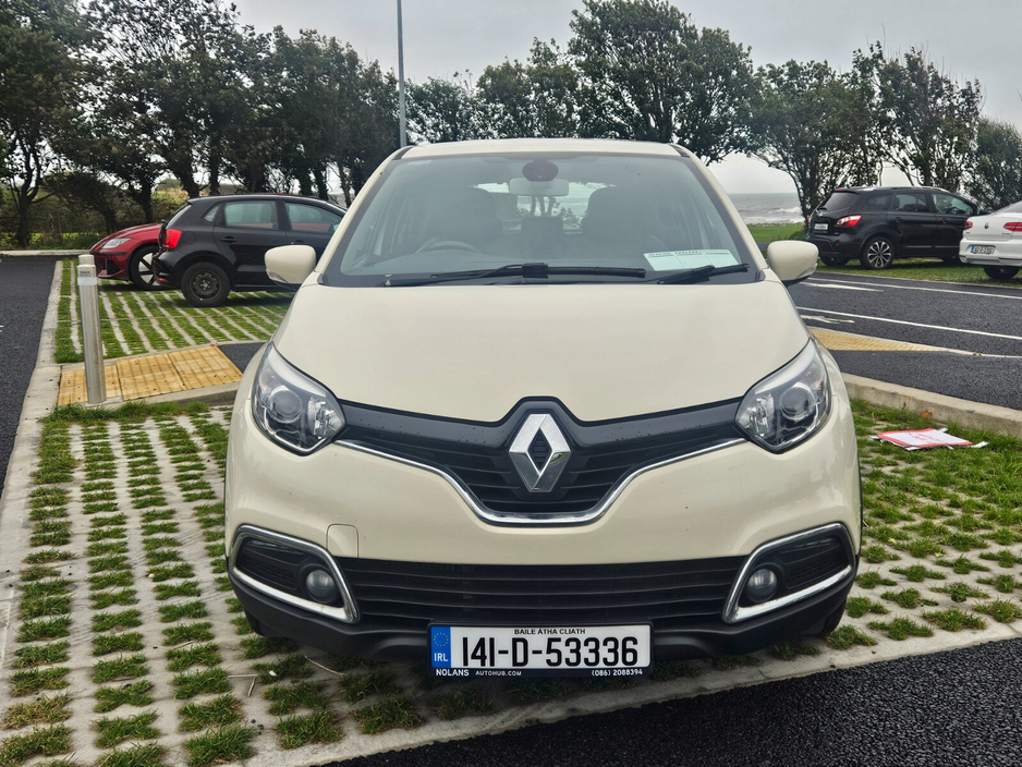 Renault Captur — thumbnail 2