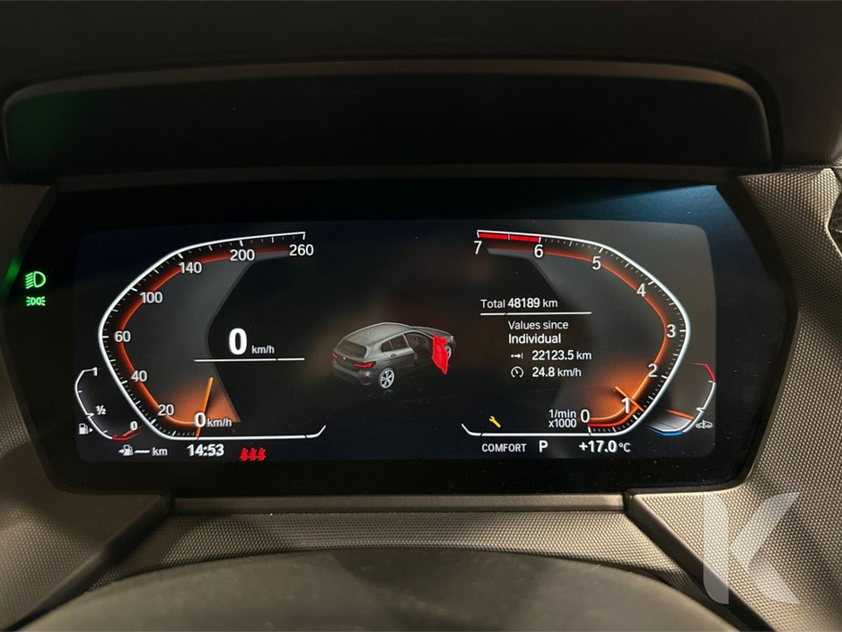 BMW 1 Series 1.5 AUTOMATIC - NEW MODEL - PLAY EDITION - CRUISE CONTROL - DIGITAL DASH REAR CAMERA/PARKING RADAR — thumbnail 13