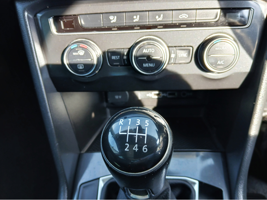 2018 Volkswagen Tiguan 2L Diesel For Sale Images