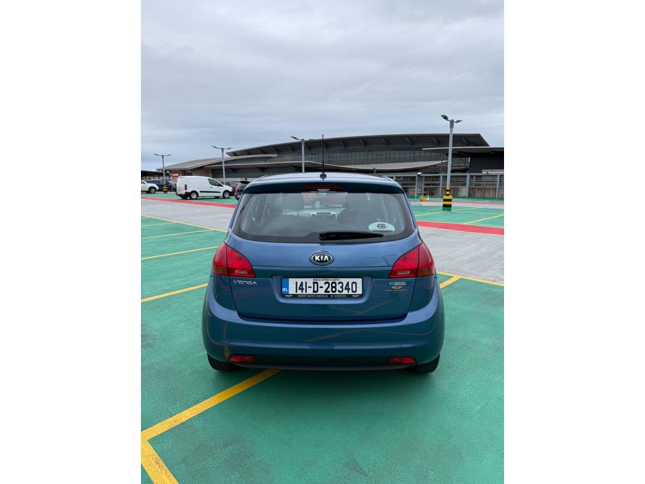 Kia Venga 1.4 L — thumbnail 5