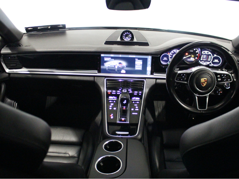 2018 Porsche Panamera 2.9L Petrol Plug-in Hybrid For Sale Images