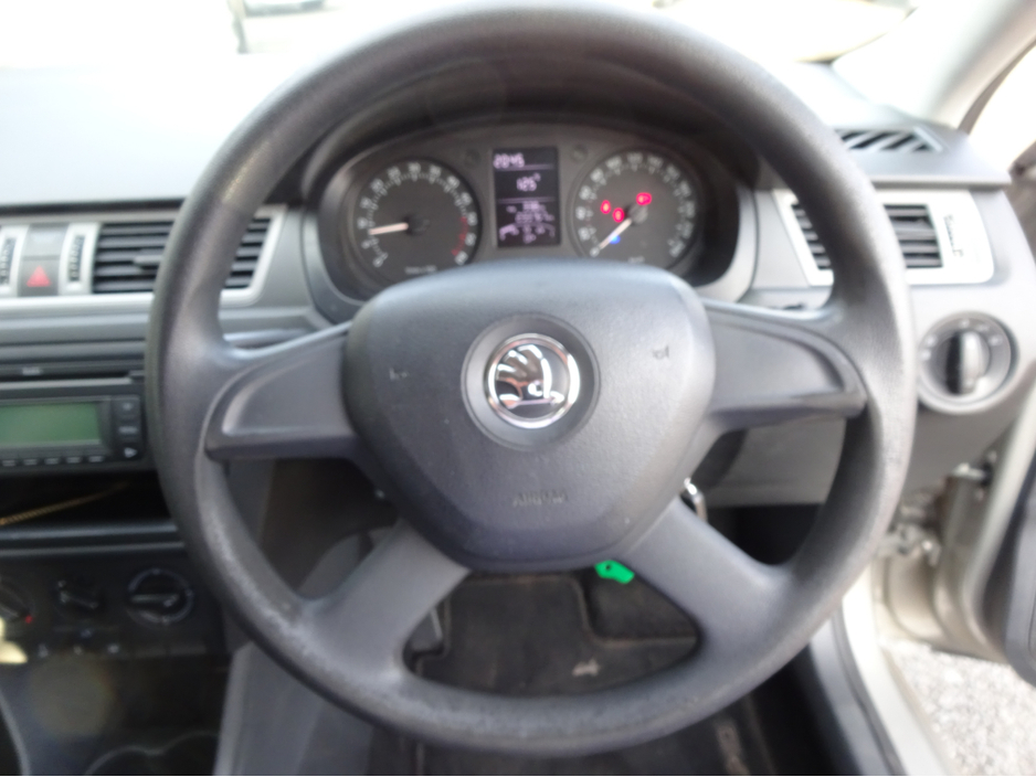 2013 Skoda Rapid 1.6L Diesel For Sale Images