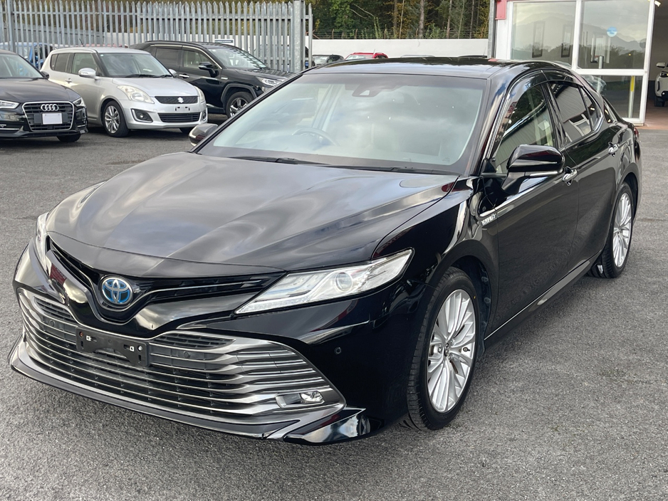 2019 Toyota Camry 2.5L Petrol Hybrid For Sale Images