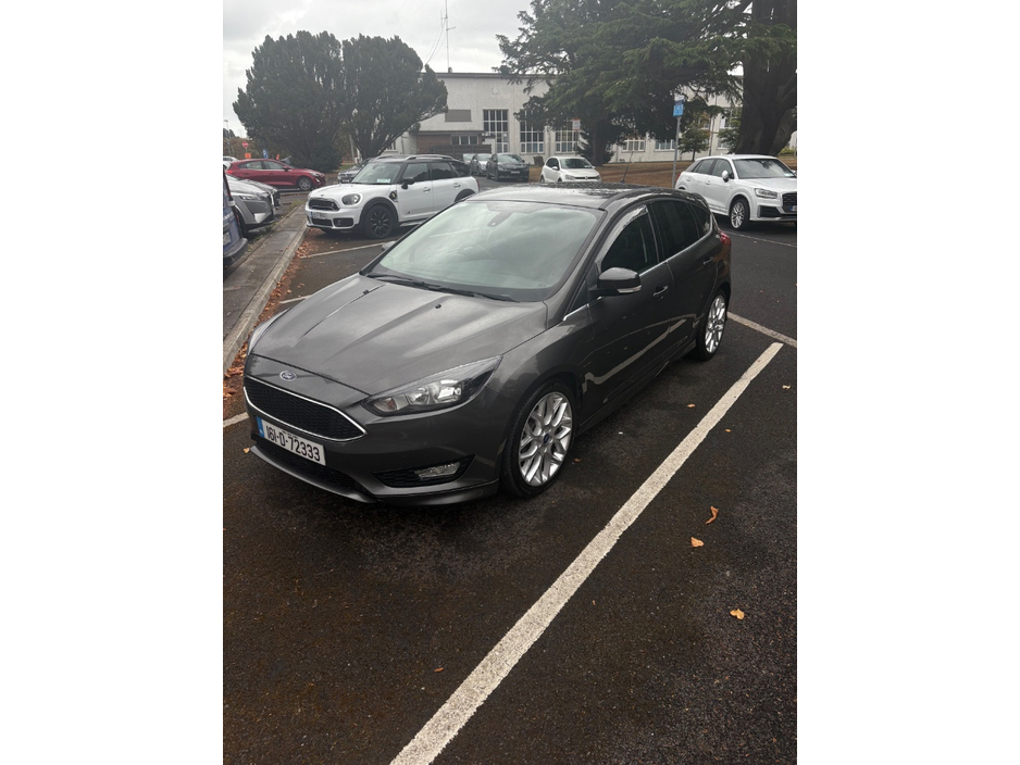 Ford Focus 1.0T ZETEC S ECOBOOST 12