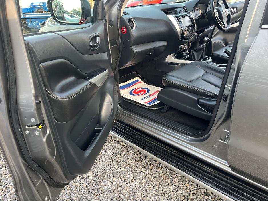 2019 Nissan Navara 2.3L Diesel For Sale Images