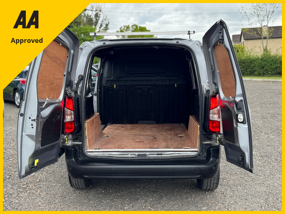 2022 Citroen Berlingo 1.5L Diesel For Sale Images