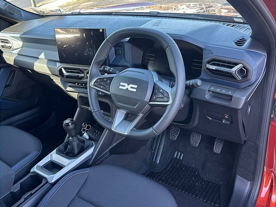 2026 Dacia Bigster 1.2L Petrol Hybrid For Sale Images