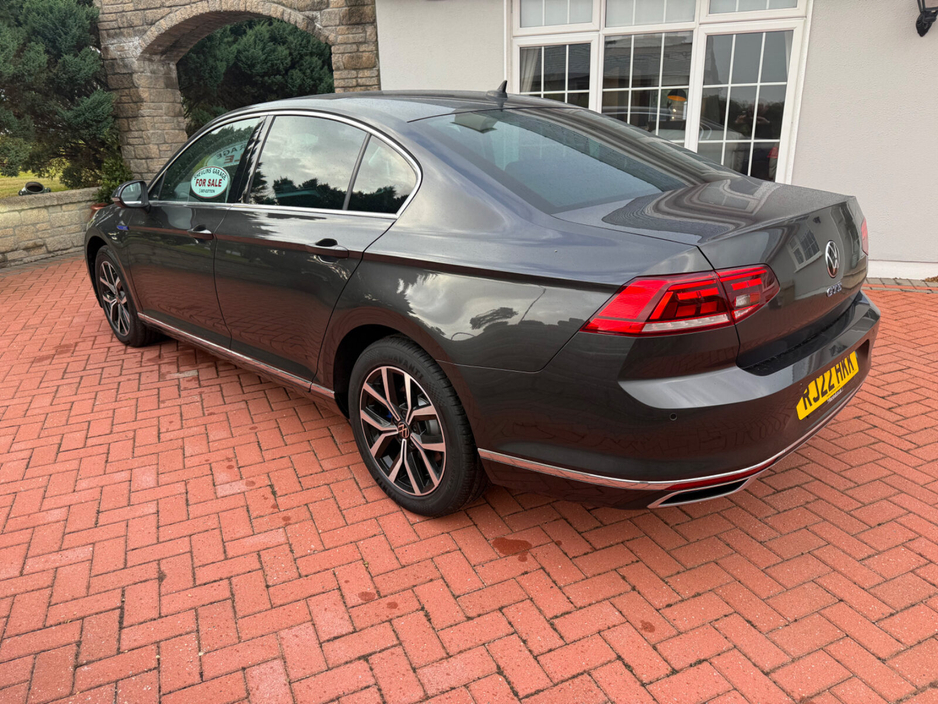 2022 Volkswagen Passat 1.4L Petrol Hybrid For Sale Images