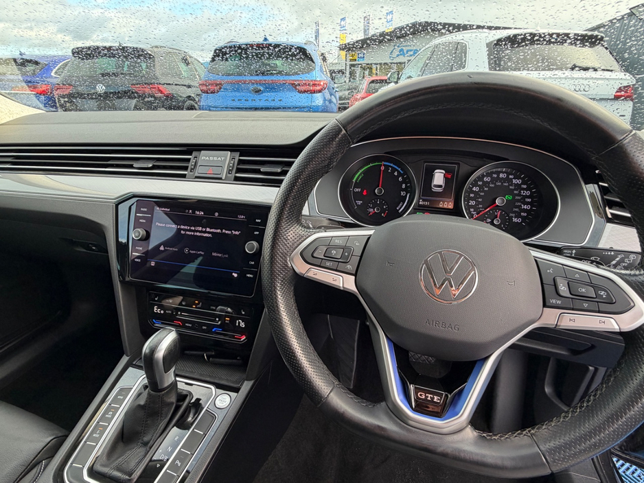 2022 Volkswagen Passat 1.4L Hybrid For Sale Images