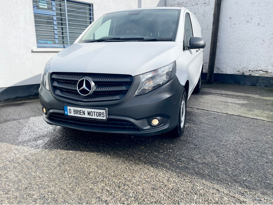 2023 Mercedes-Benz Vito 2L Diesel For Sale Images