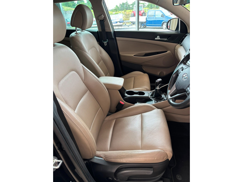 2018 Hyundai Tucson 1.7L Diesel For Sale Images