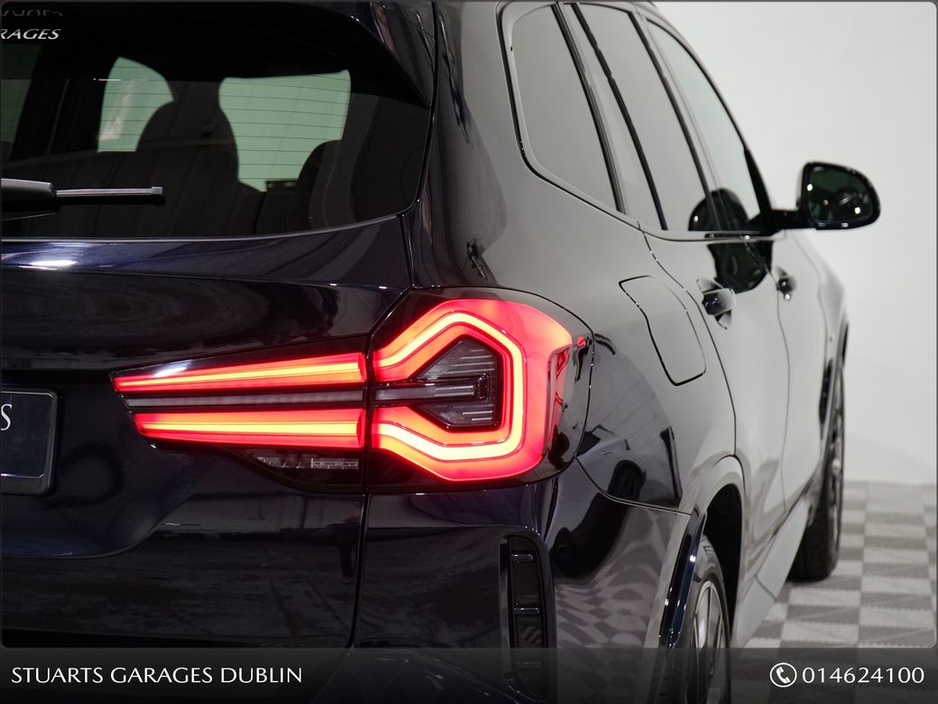 BMW iX3 *MASSIVE SPEC*SUNROOF, PRO PACK, TECH PACK, COMFORT PACK, RETRACTABLE TOW HITCH. ORIGINAL IRISH CAR — thumbnail 11