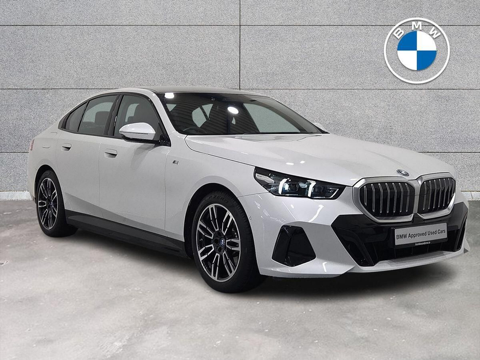 2024 BMW 5 Series 2L Petrol Plug-in Hybrid For Sale Images