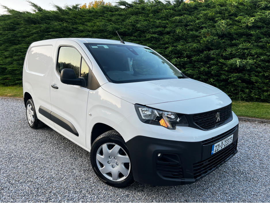 2022 Peugeot Partner 1.5L Diesel For Sale Images