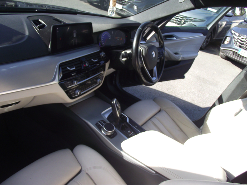 2019 BMW 5 Series 2L Diesel For Sale Images