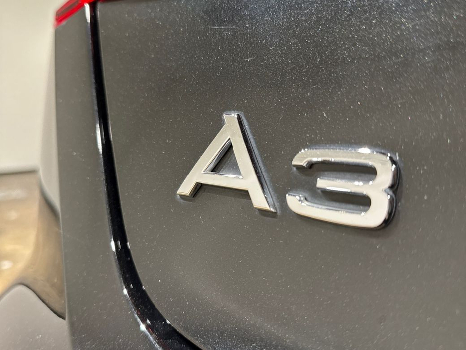 Audi A3 1.4 TSI AUTOMATIC - FACTORY ALLOYS - CRUISE CONTROL — thumbnail 10
