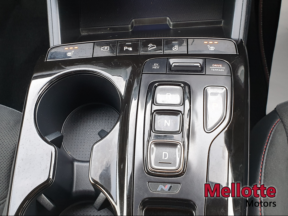 2023 Hyundai Tucson 1.6L Petrol Plug-in Hybrid For Sale Images