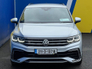 2021 VOLKSWAGEN TIGUAN R-LINE 2.0 TDI // FULL R-LINE PACK // 360 SURROUND PARKING SENSORS // DIGITAL CLUSTER // HEATED MULTIFUNCTIONAL STEERING WHEEL