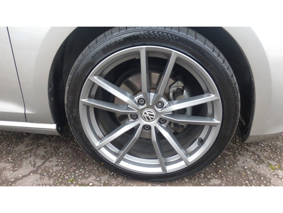 2016 Volkswagen Golf 1.2L Petrol For Sale Images