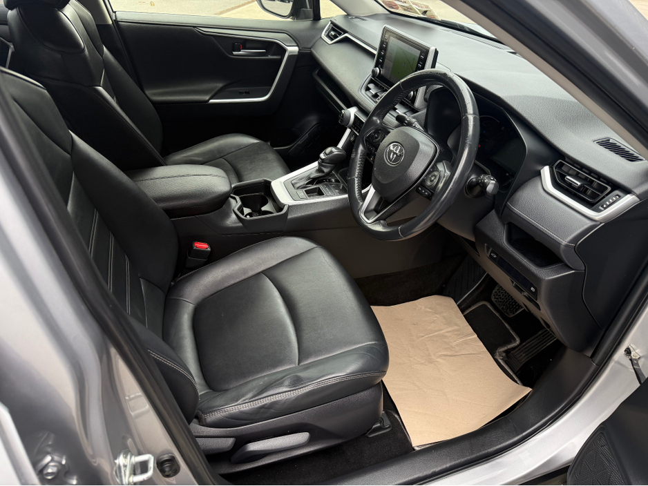 2019 Toyota Rav4 2.5L Petrol Hybrid For Sale Images