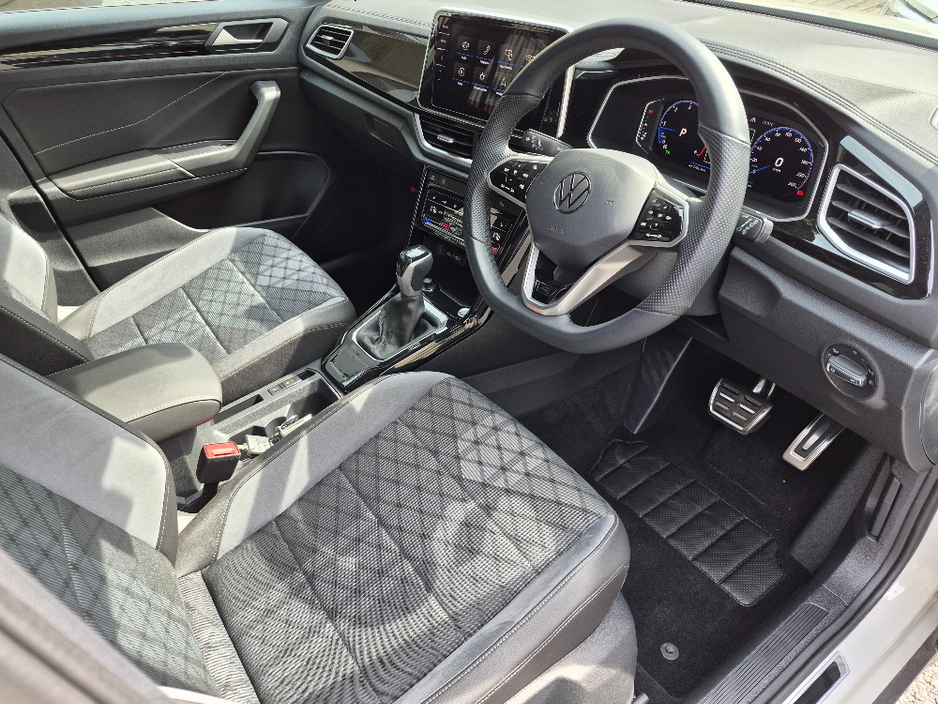 2023 Volkswagen T-Roc 2L Diesel For Sale Images
