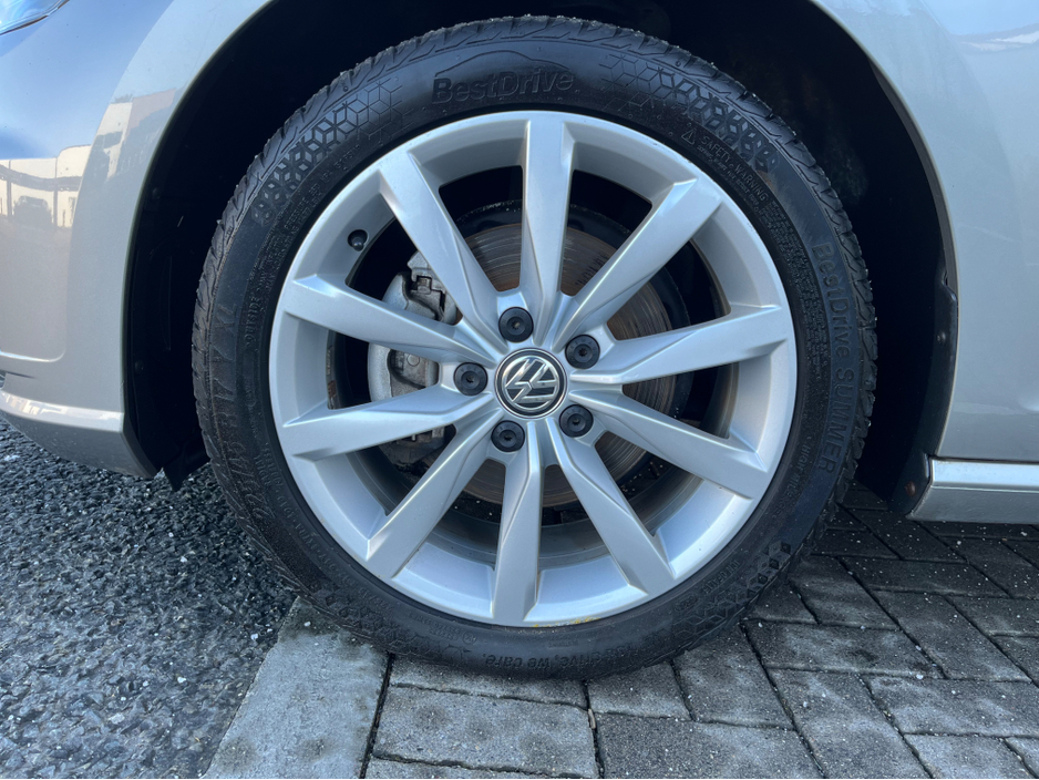 2019 Volkswagen Golf 1.2L Petrol For Sale Images