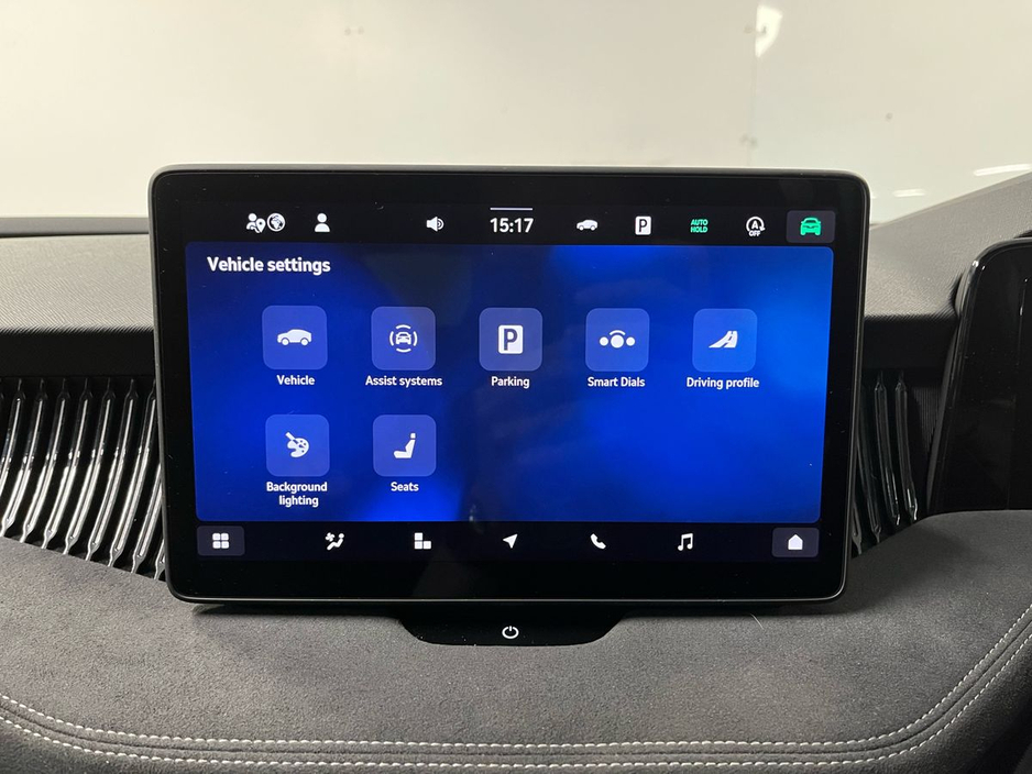 Skoda Superb Sportline DSG 2.0 TDI 150BHP - Reversing Camera - Ambient Lighting - Climate Control - Electric Heated Memory Seats - Keyless Start - Apple CarPlay/Android Auto — thumbnail 16