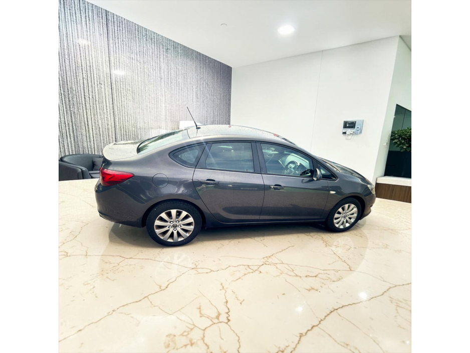 2015 Opel Astra For Sale Images