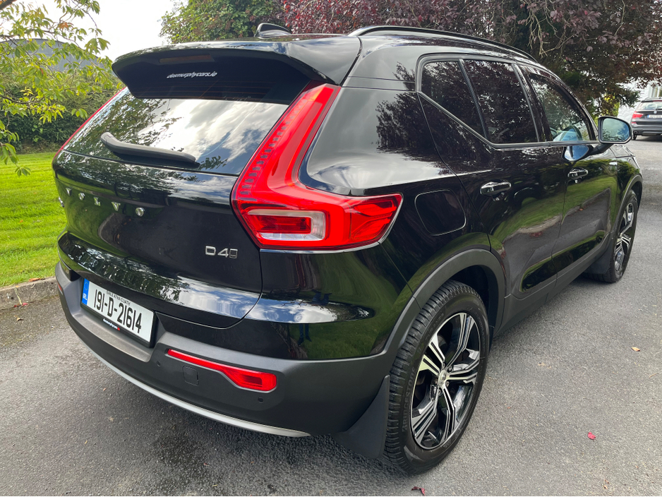 2019 Volvo XC40 2L Diesel For Sale Images