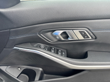 2024 BMW 3 Series 2L Petrol Plug-in Hybrid For Sale Images