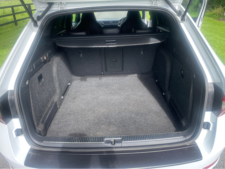 2018 Skoda Superb 2L Diesel For Sale Images