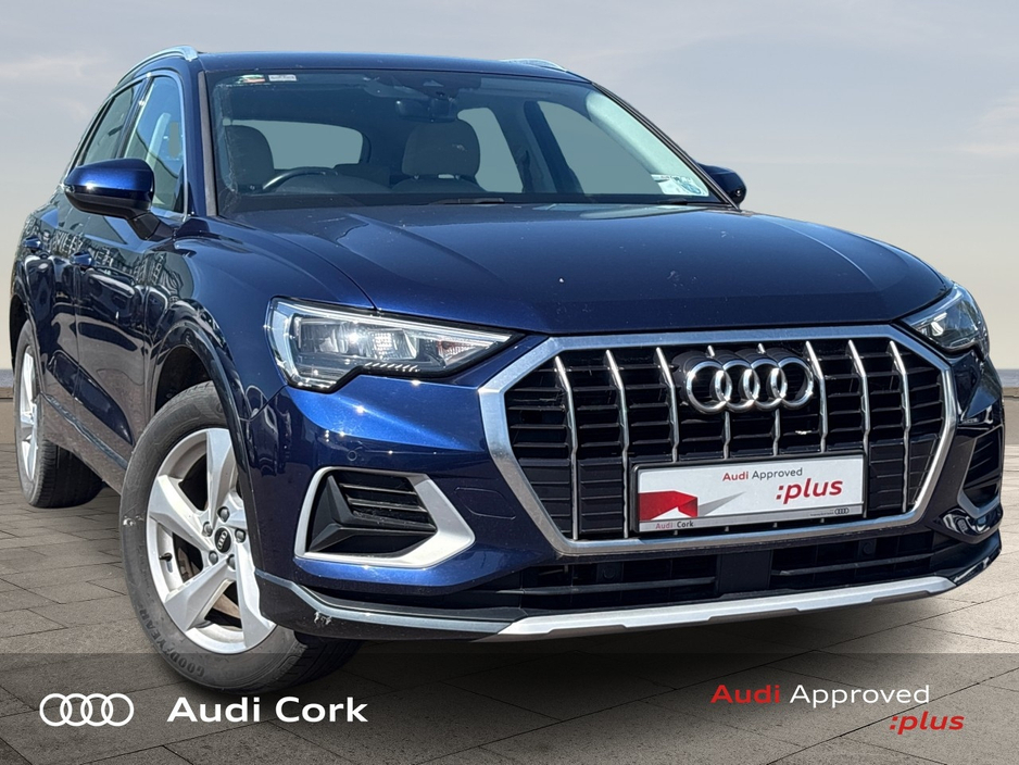 Audi Q3 2.0 35TDI 150BHP SE AUTOMATIC WITH COMFORT PACK, HIGH BEAM ASSIST & AMBIENT LIGHTING
