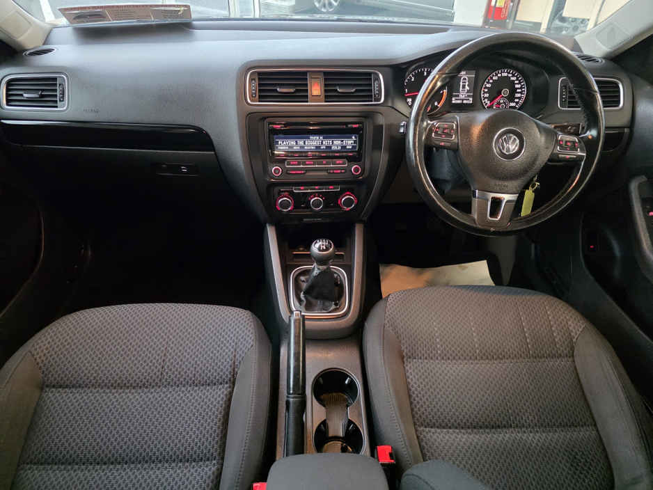 2011 Volkswagen Jetta 1.6L Diesel For Sale Images