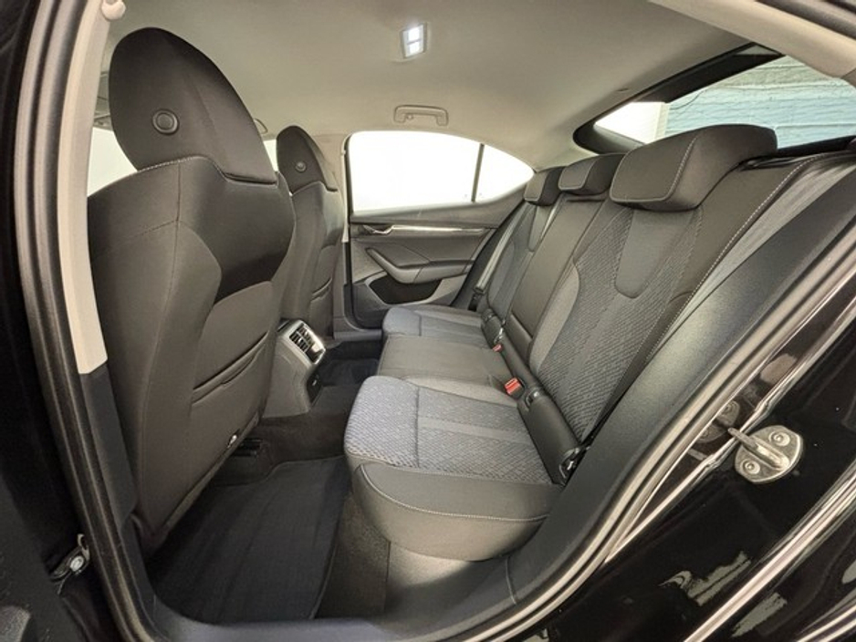 Skoda Octavia STYLE 1.0 TSI 110HP 5DR — thumbnail 7