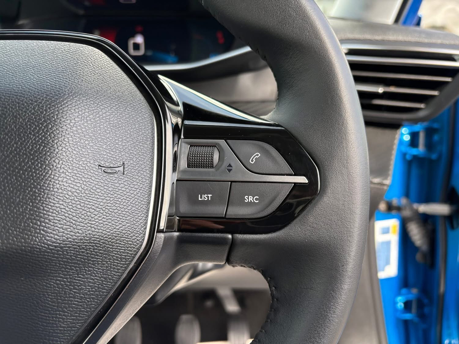 2022 Peugeot 2008 1.5L Diesel For Sale Images