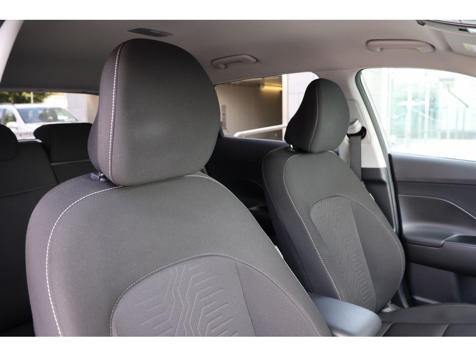 Hyundai Kona 1.6 HYBRID Elegance Auto — thumbnail 17
