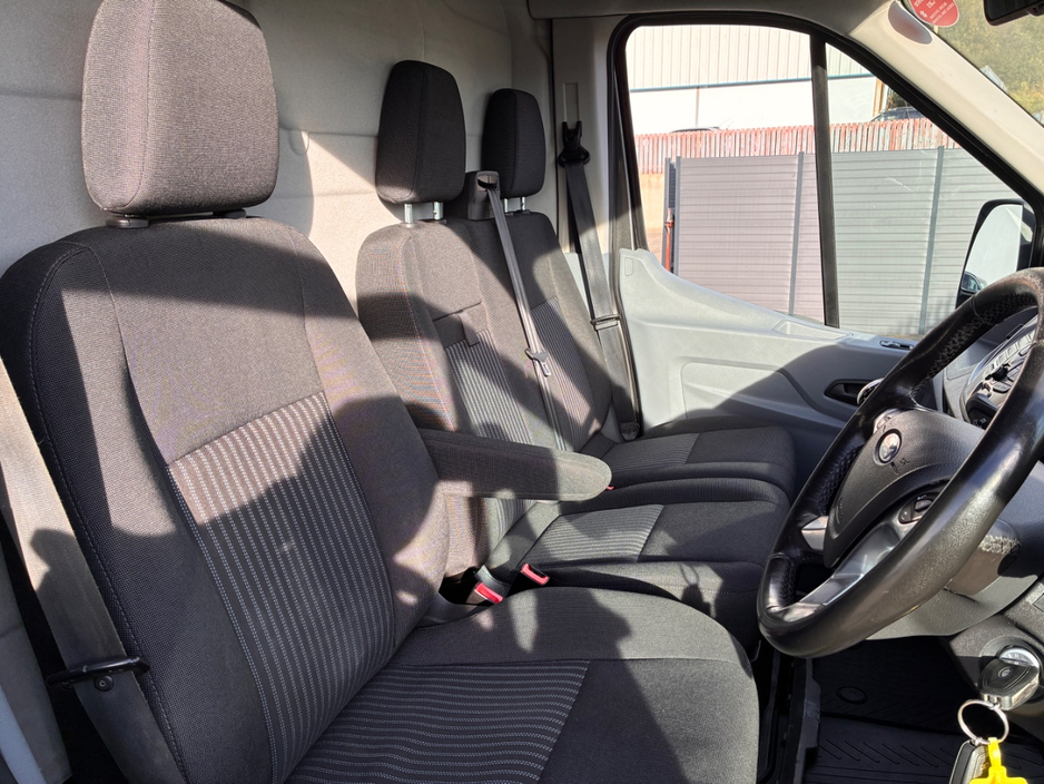 2018 Ford Transit 2L Diesel For Sale Images
