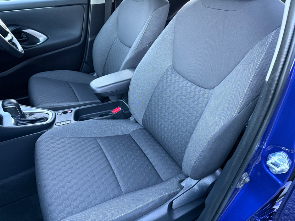 2025 Toyota Yaris 1.5L Petrol Hybrid For Sale Images