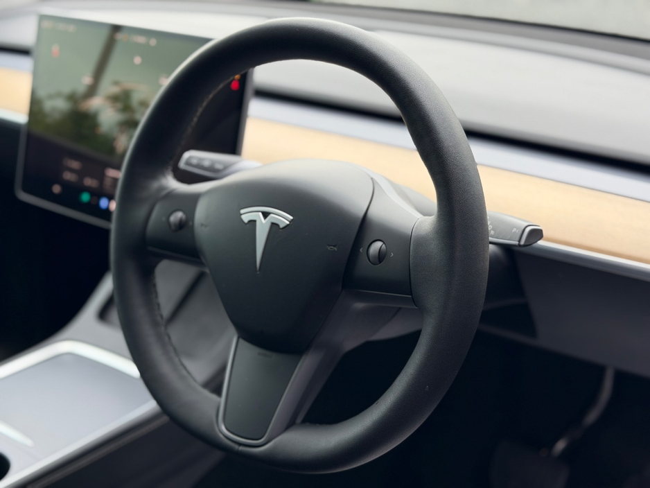 2022 Tesla Model Y 0L Electric For Sale Images