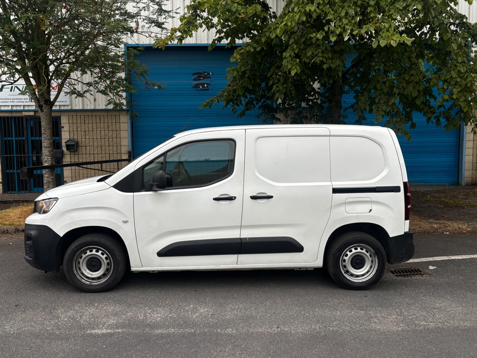 2021 Peugeot Partner 1.5L Diesel For Sale Images