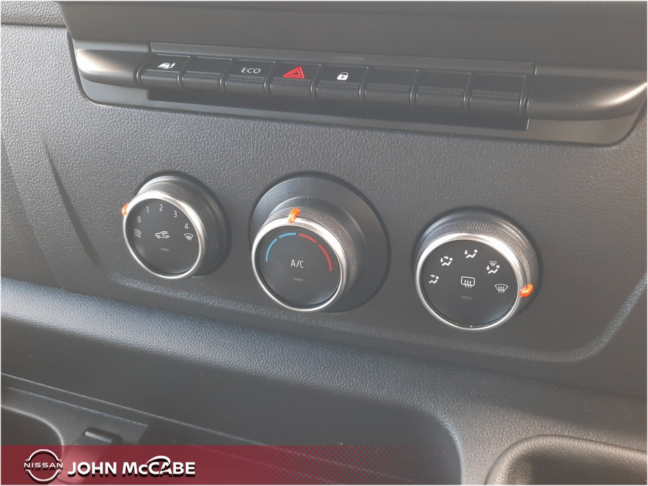 2024 Nissan Interstar 2.3L Diesel For Sale Images