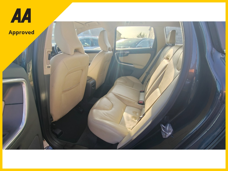 2017 Volvo XC60 2L Diesel For Sale Images