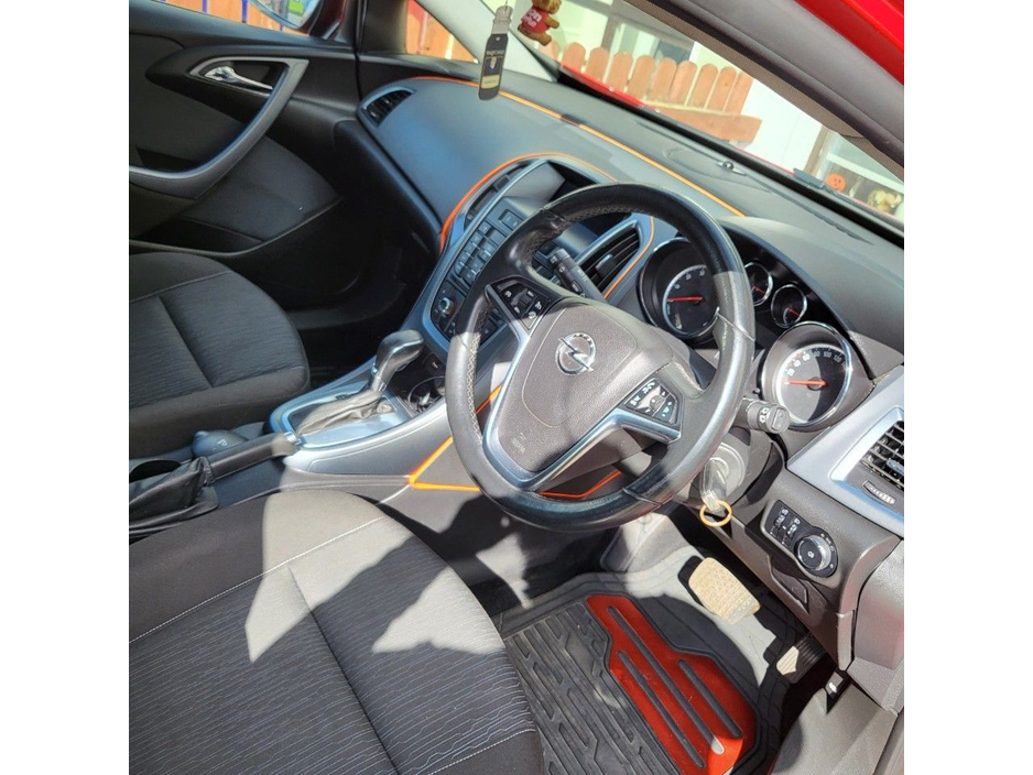 Opel Astra 1.4 Sport Hatchback Petrol Automatic (140bhp) — thumbnail 6