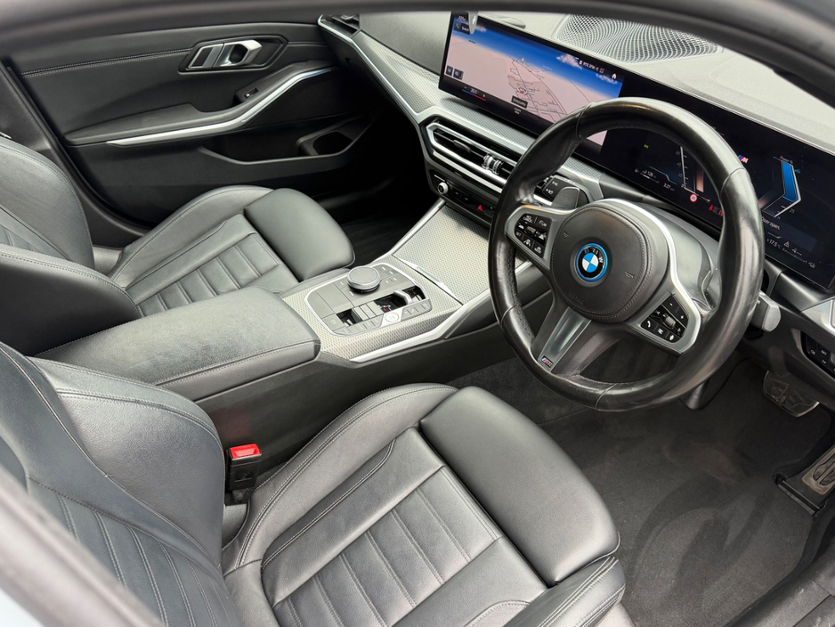 2023 BMW 3 Series 2L Hybrid For Sale Images