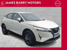 Nissan Qashqai 1.3p MHEV // SV // 25,000km