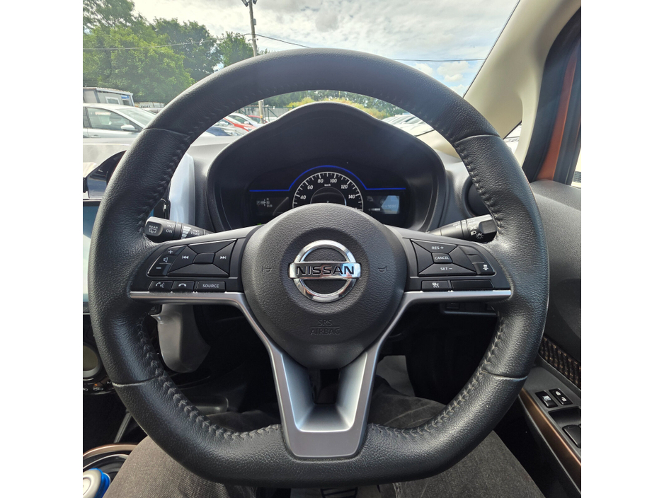 Nissan Note 1.2 5dr. SV 15 Inch Alloys — thumbnail 26