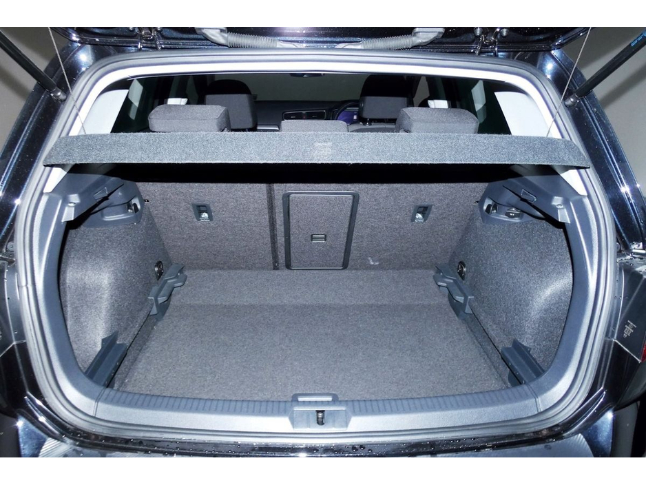 Volkswagen Golf 1.2 TSI DSG MK7.5 COMFORTLINE *DIG DASH*REVERSE CAM*CARPLAY* — thumbnail 26